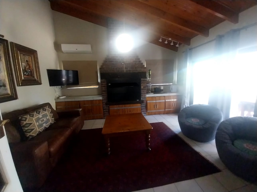 5 Bedroom Property for Sale in Robertson Western Cape